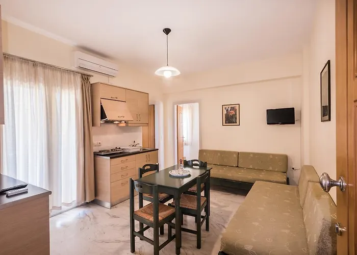 Mythos Beach Hotel Apartments